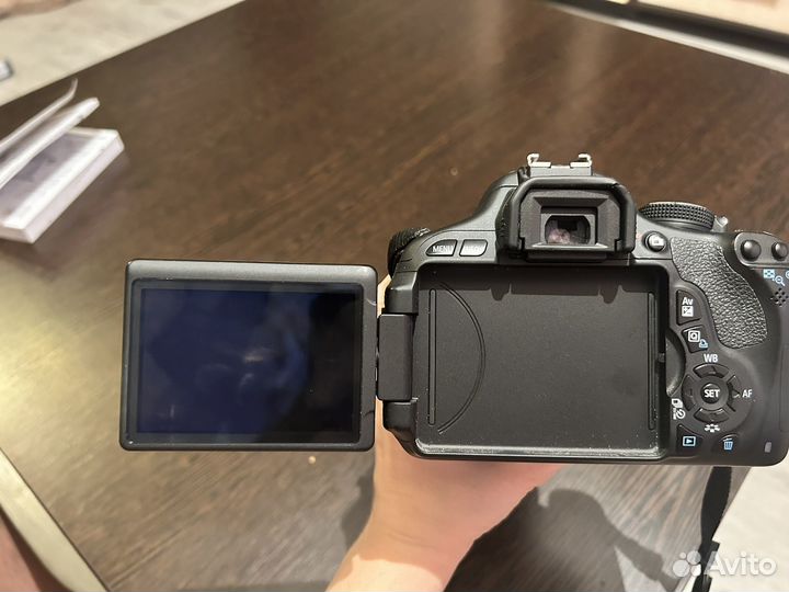 Зеркальный фотоаппарат canon eos 600d