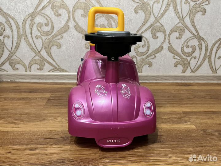 Машинка толокар