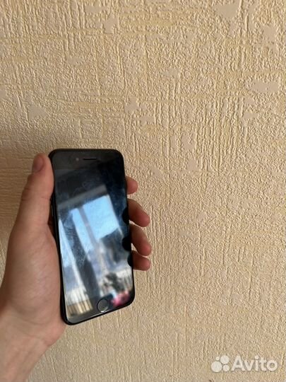 iPhone 7, 256 ГБ