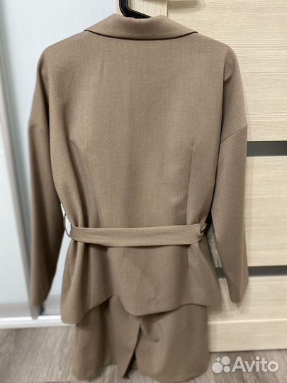 Костюм женский тройка 50