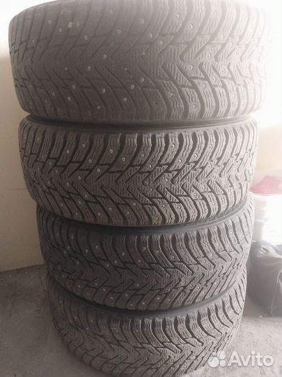 Nokian Tyres Hakkapeliitta 8 205/55 R16