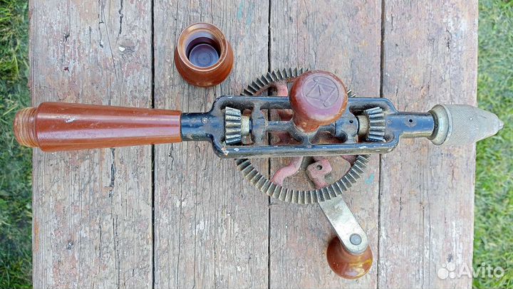 Дрель ручная времён СССР