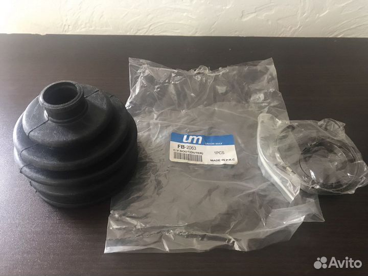 Пыльник шруса наружнего UM FB-2063 39241-10E87