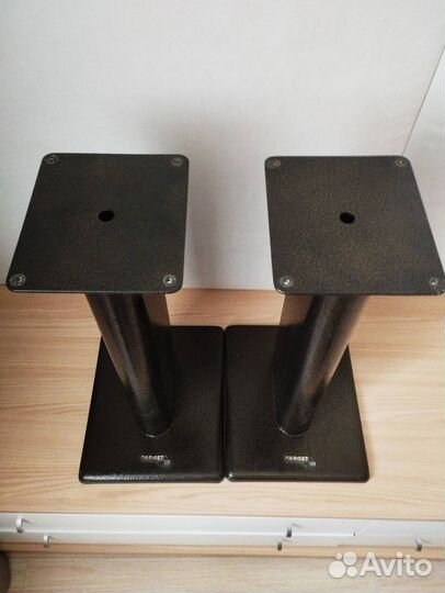 Стойки под акустику