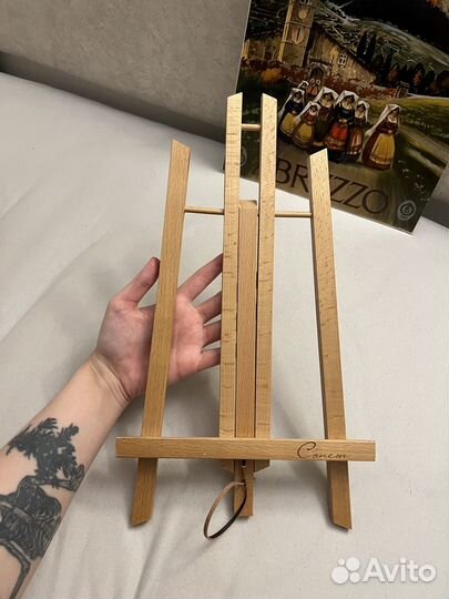 Мольберт маленький