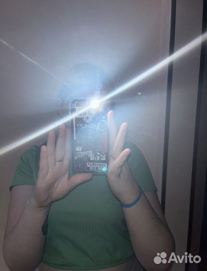 Чехол на iPhone 13