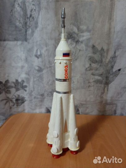Ракета Игрушка