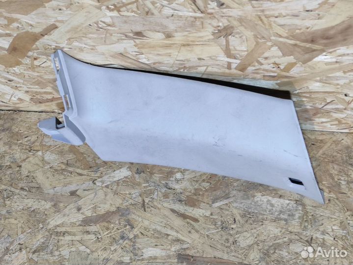 Обшивка стойки левая Subaru Forester S12