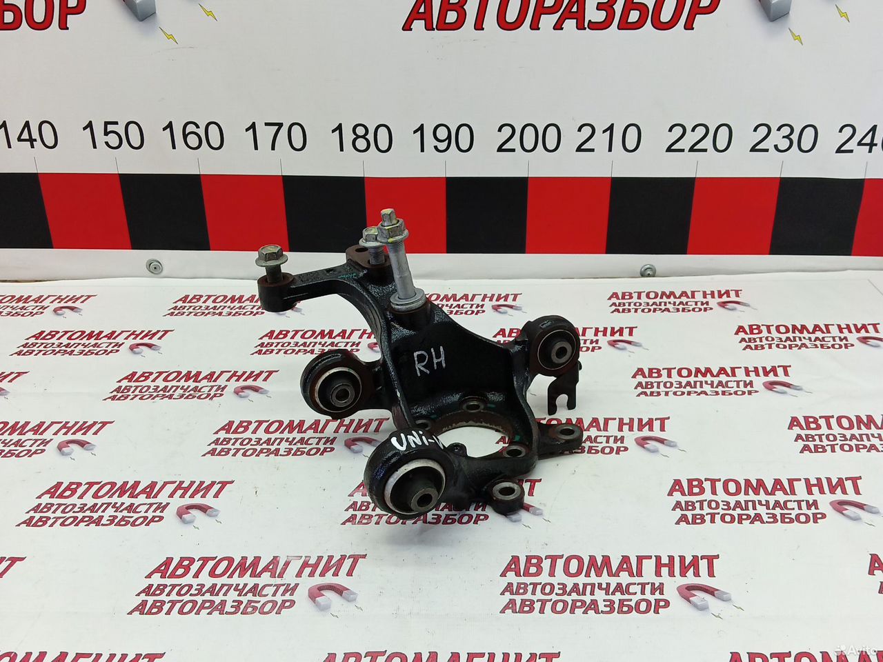 Кулак цапфа задняя правая Changan Uni-V