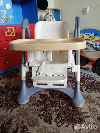 Стул для кормления