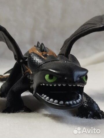 Беззубик Ночная Фурия Икинг приручить дракона