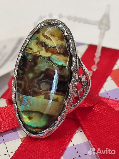 Кольцо с Инкрустацией гелиотисом