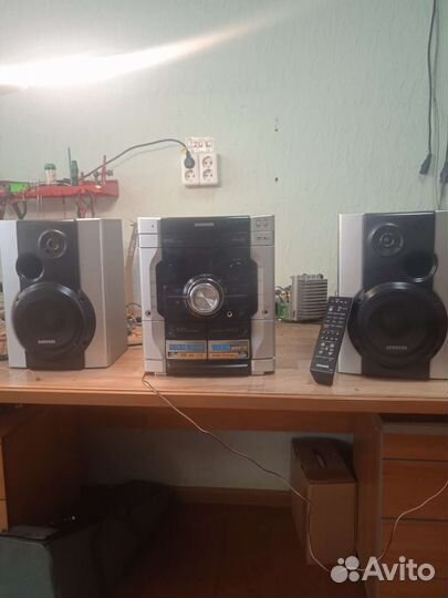 Музыкальные центры