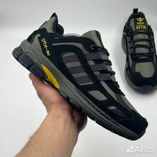 Кроссовки Adidas sftm-001