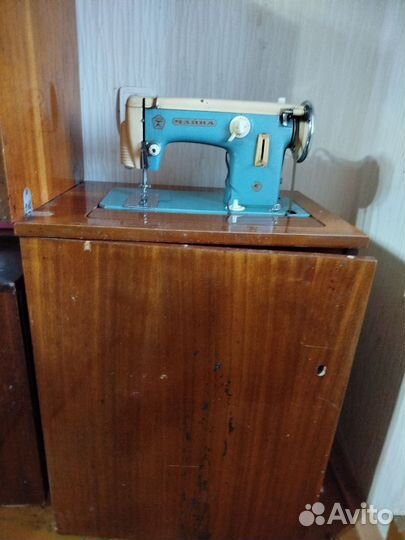 Швейная машина чайка
