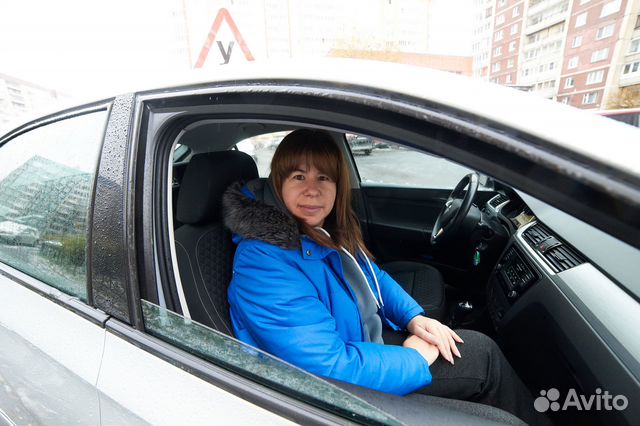 Автоинструктор женщина АКПП Инструктор по вождению