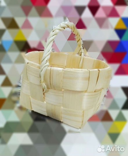 Корзина плетеная