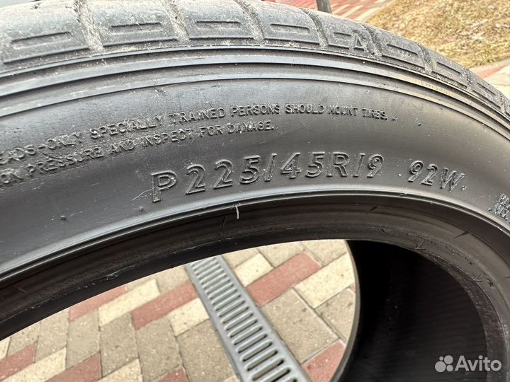 Pirelli Cinturato Strada Sport All Season 225/45 R19 92W