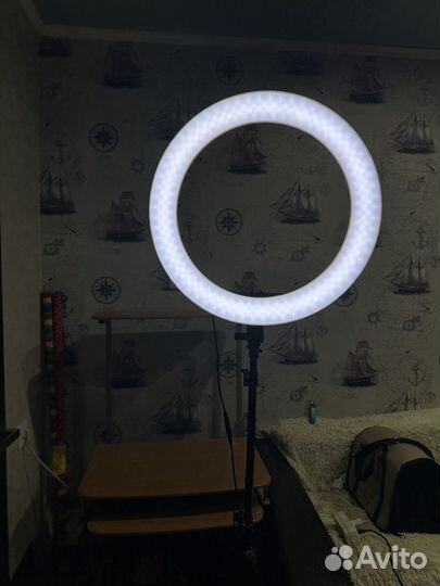 Кольцевая лампа бу