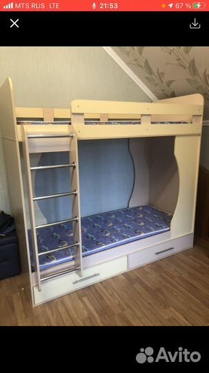 Детская двухярусная кровать с матрасом бу