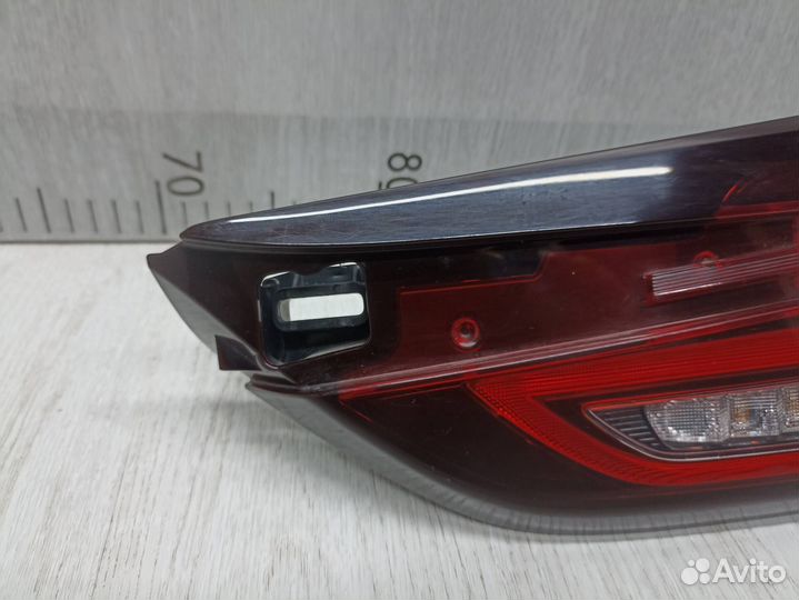 Фонарь задний правый внутренний Мазда 6 GL