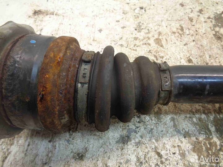 Полуось задняя правая BMW 5-Series F10 7581030