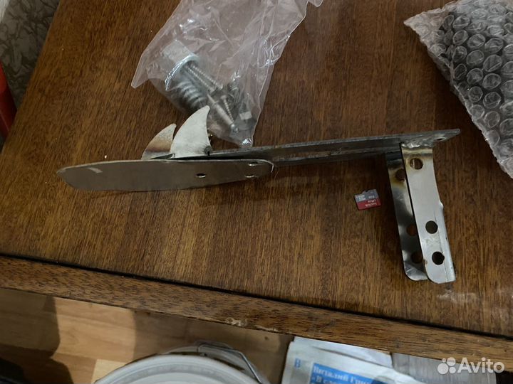 Пластина крепления датчика эхолота garmin