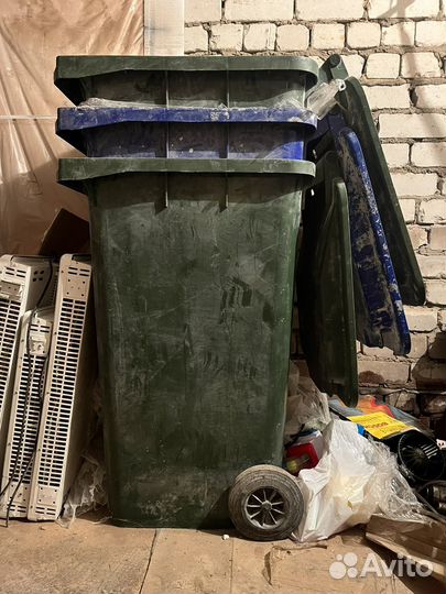 Контейнеры б/у 240 литров