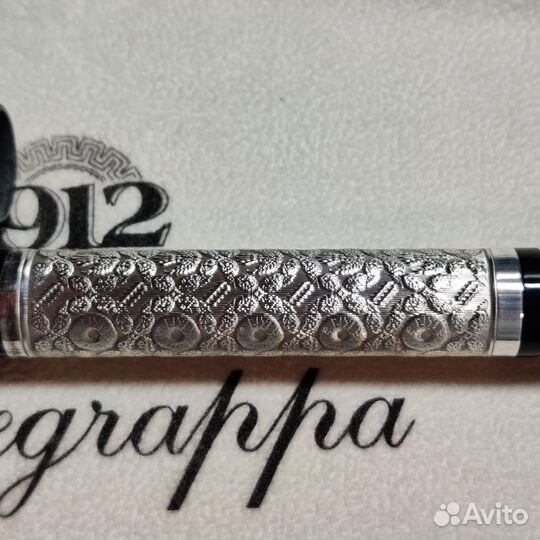 Перьевая ручка Montegrappa Cosmopolitan Batik