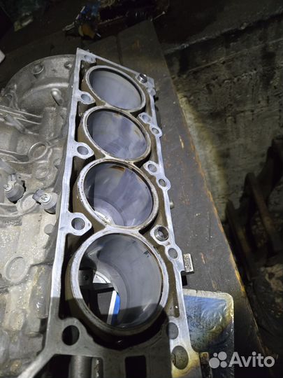 Блок двигателя м113 5.0