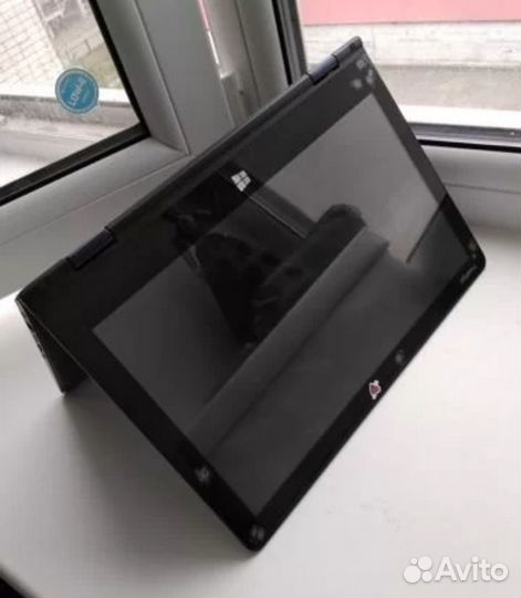 Ноутбук-трансформер Prestigio