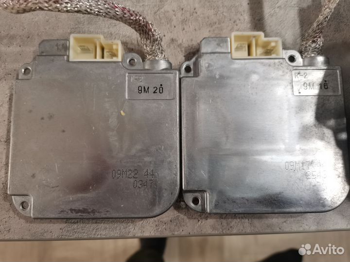 Продам блок розжига ксенона Toyota wish zge20