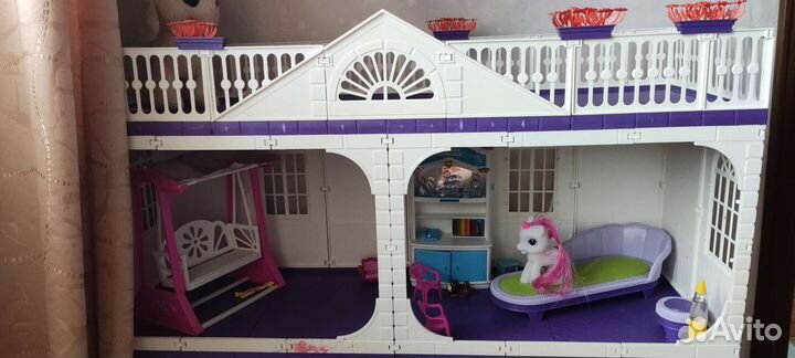 Домик кукольный