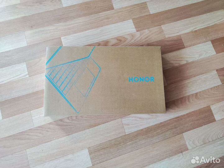 Коробка от ноутбука Honor MagicBook X 15
