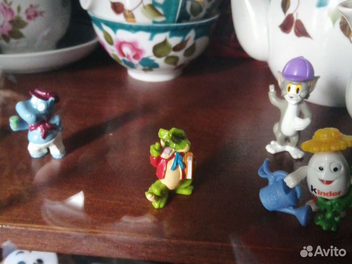 Игрушки из киндер 90