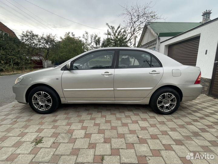 Toyota Corolla 1.4 МТ, 2005, 328 000 км