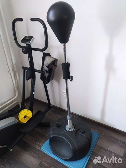 Тренажер для отработки ударов