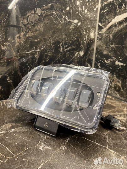 Светодиодная фара - прожектор ближнего света 33W