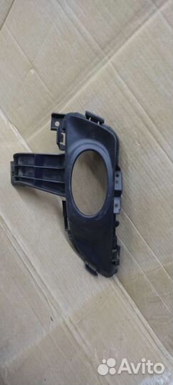 Накладка туманки левая mazda 3 15-216-2010L