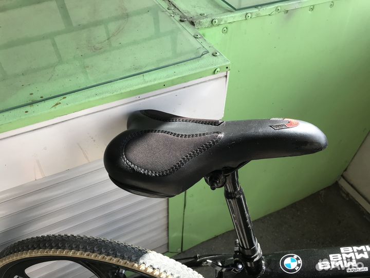 Велосипед bmw superbike