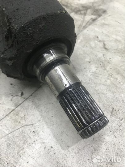 Привод передний правый Kia Cerato