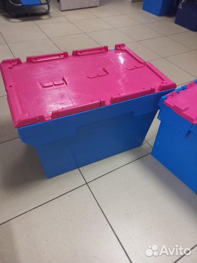 Ящик пластиковый с крышкой