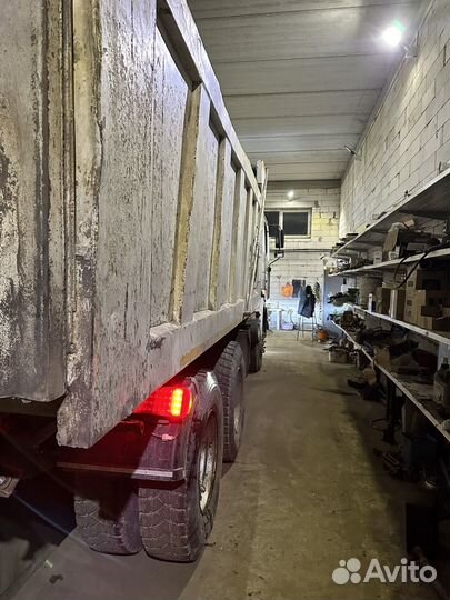 Shacman (Shaanxi) F2000, 2012