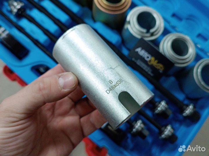 Набор для замены сайлентблоков, подшипников 26 пр