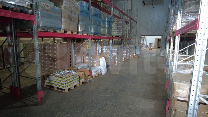 Склад в аренду. Товары на хранение до 4850 м²