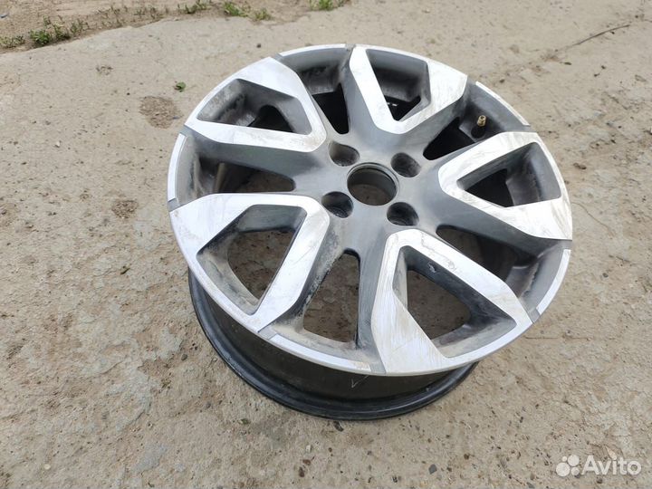 Диск литой R15 LADA Granta Cross 1 шт