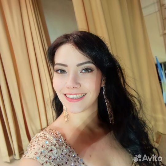 Ведущая+Вокал+DJ+Танцовщица все включено