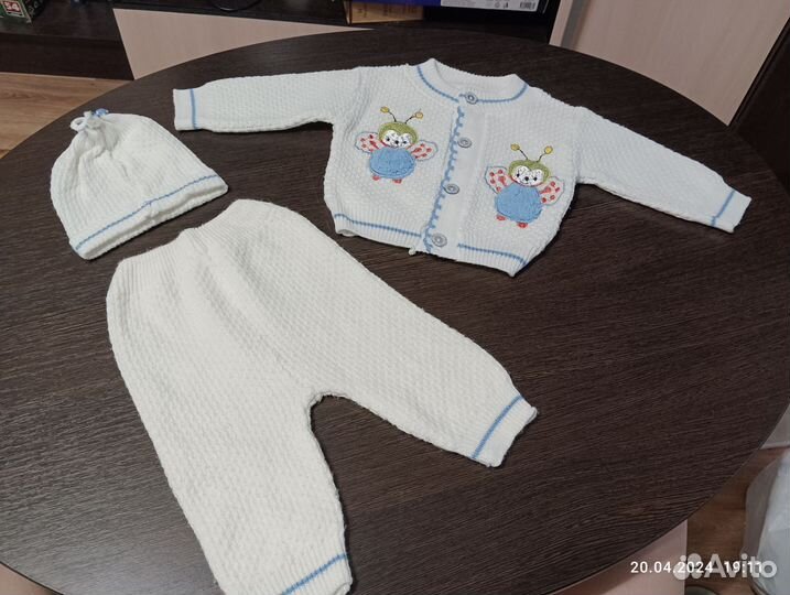 Тёплый вязаный костюмчик