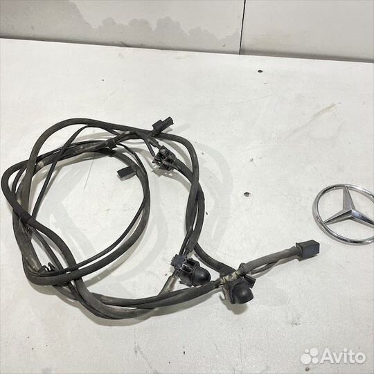 Форсунки омывателя лобового Мерседес w212 e212