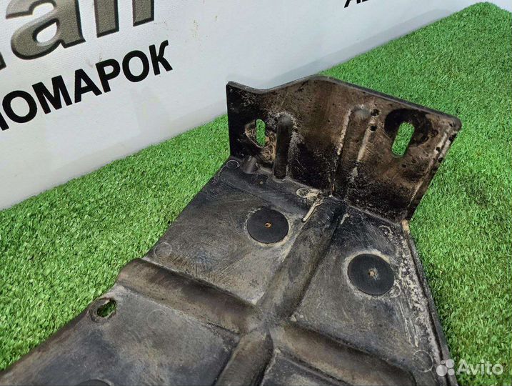 Правый пыльник двигателя SsangYong Actyon 2